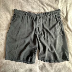 Tommy Bahama 100% Silk Gray Men's Shorts Sz 40